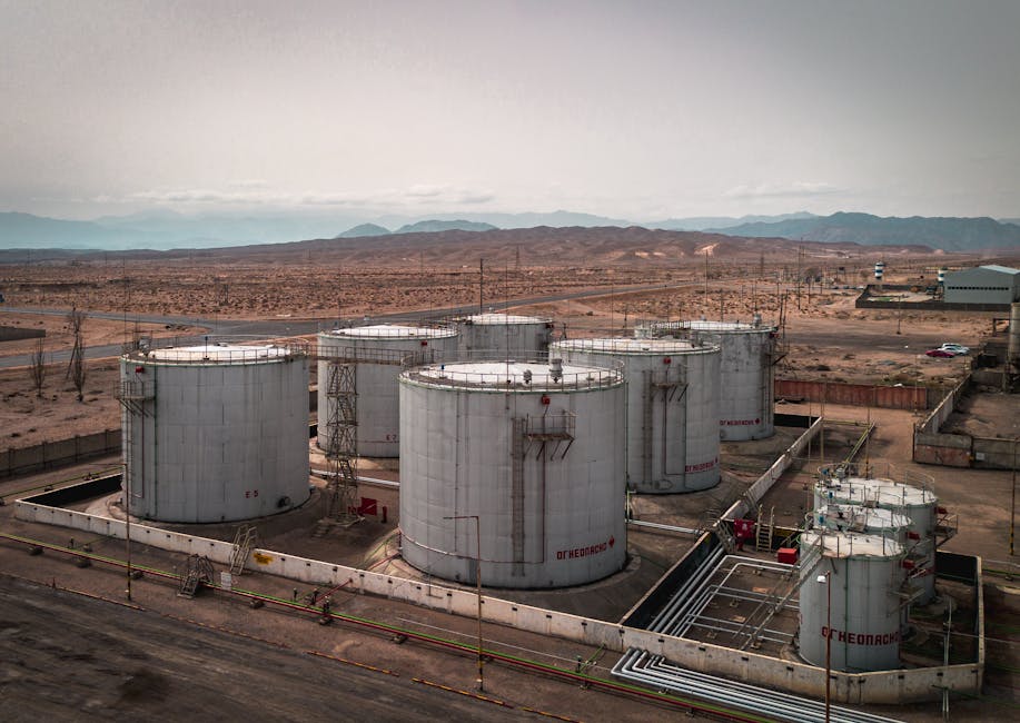 Hark Adası ve petrokimya tesisleri